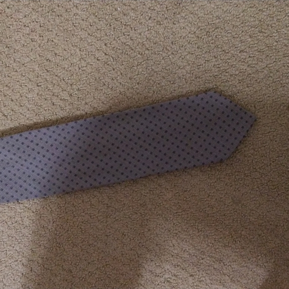 Armani tie - Picture 4 of 5